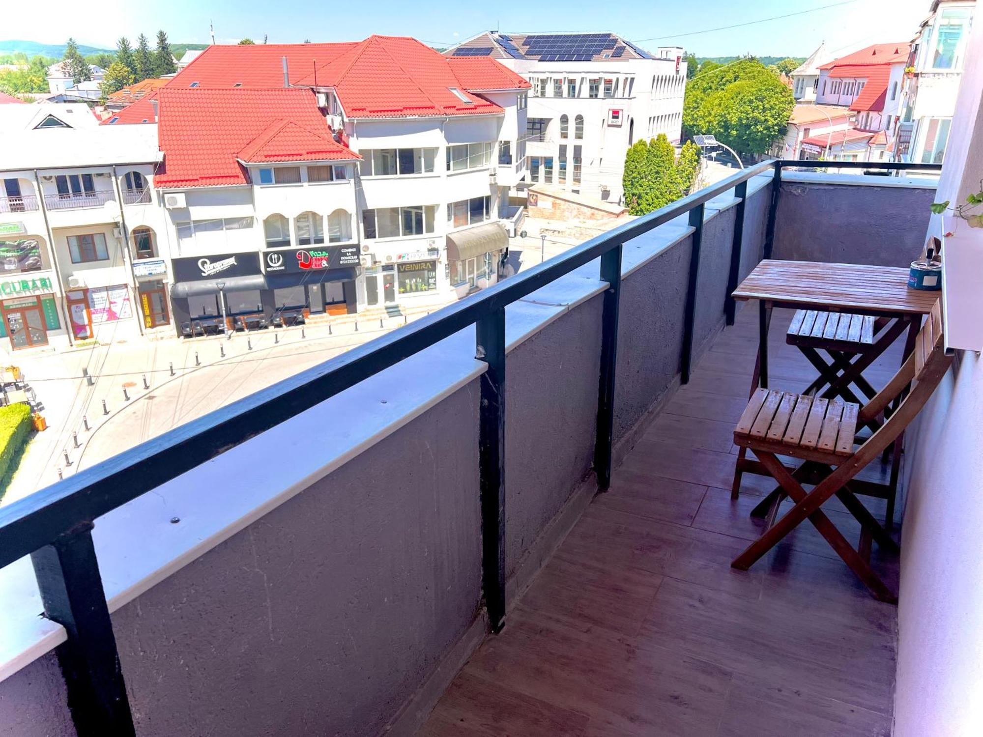 Old Town View- Ultracentral Targoviste