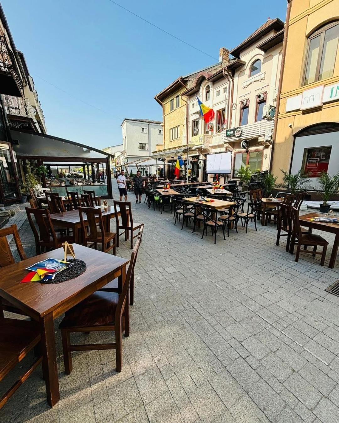 Apartment Old Town View- Ultracentral Targoviste